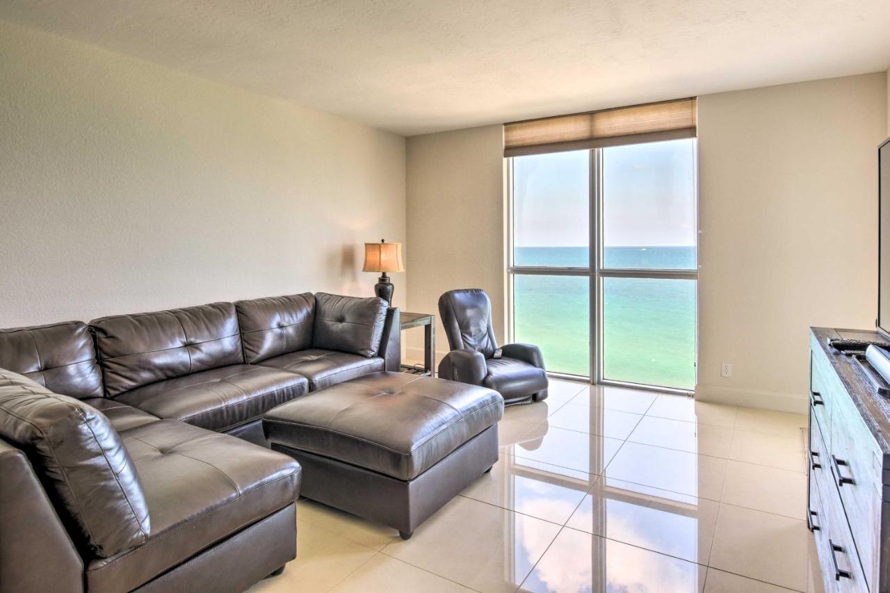 Hollywood Beachfront Condo With Resort Amenities! Exteriör bild